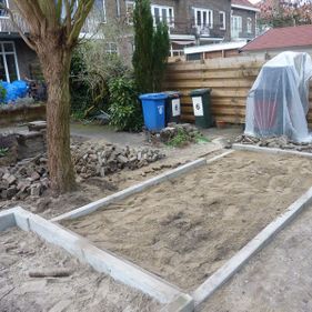 Zand in tuin